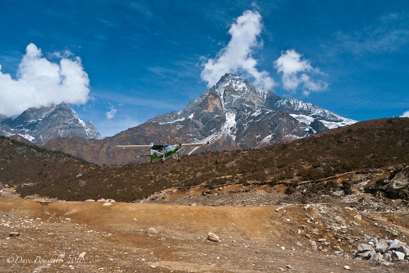 mount everest base camp airstrip