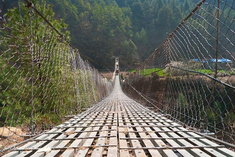 mount everest base camp suspension bridge ebc trek suspension bridge pov