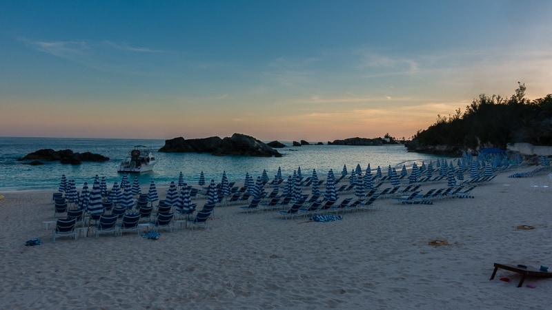 superyacht-regatta-americas-cup-Fairmont-southampton-beach