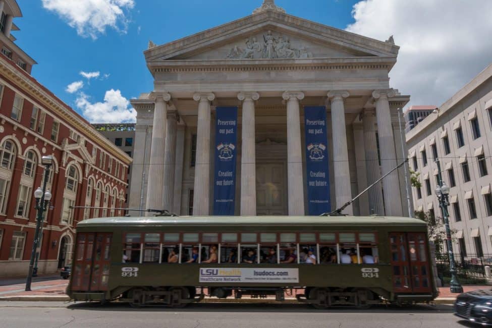streetcar-new-orleans