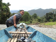 Pinnacles-Borneo-adventure-Sarawak-boat Pinnacles-Borneo-adventure-Sarawak-boat