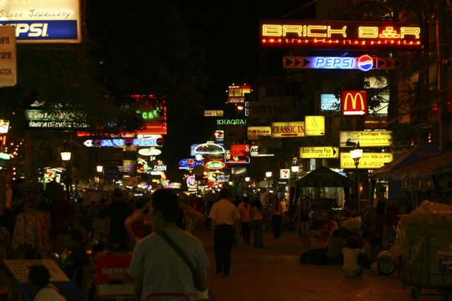 Kho-san-road-bangkok-thailand Hectic Kho San Road takes the romance away from travel