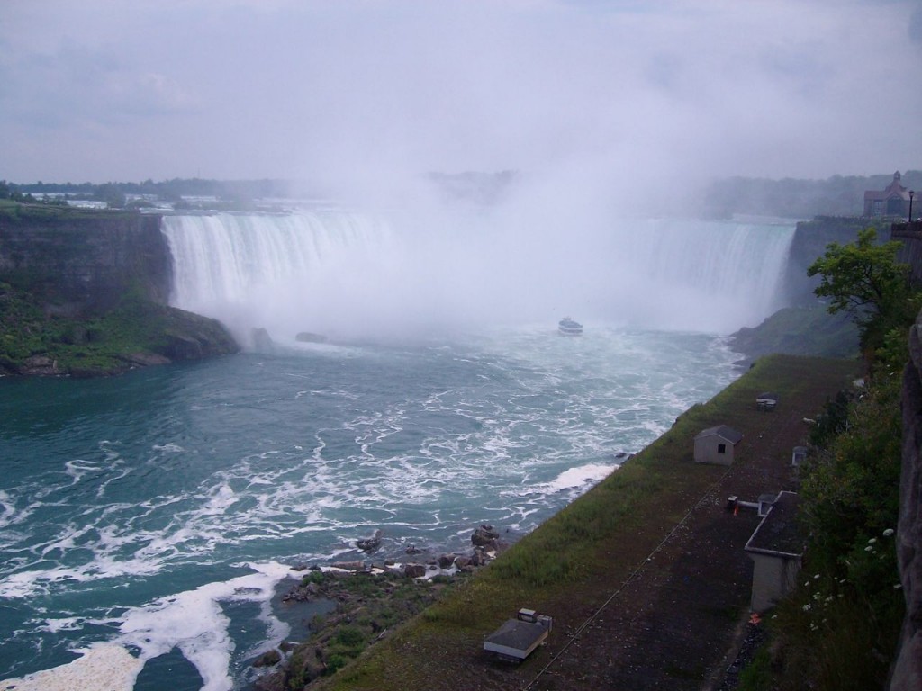 Horseshoe Falls
