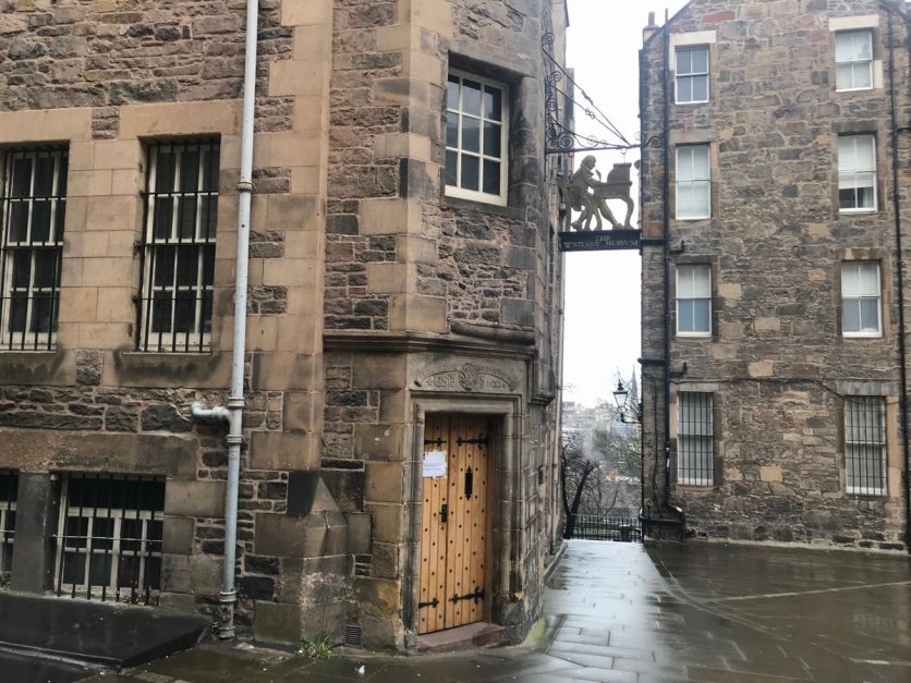 edinburgh sightseeing | writer's museum