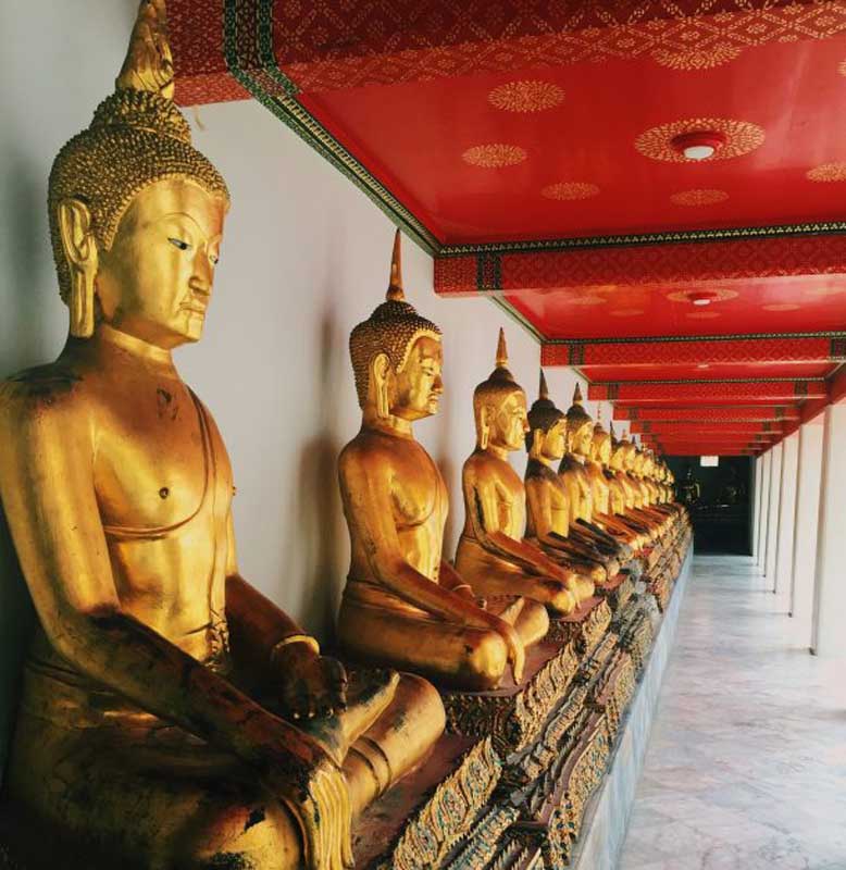 wat pho buddha statues