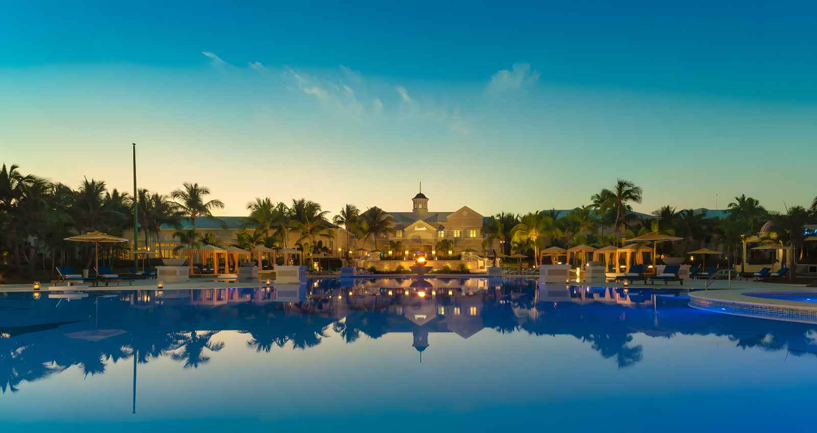 All inclusive resorts in Bahamas Sandals Emerald Bay Great Exuma