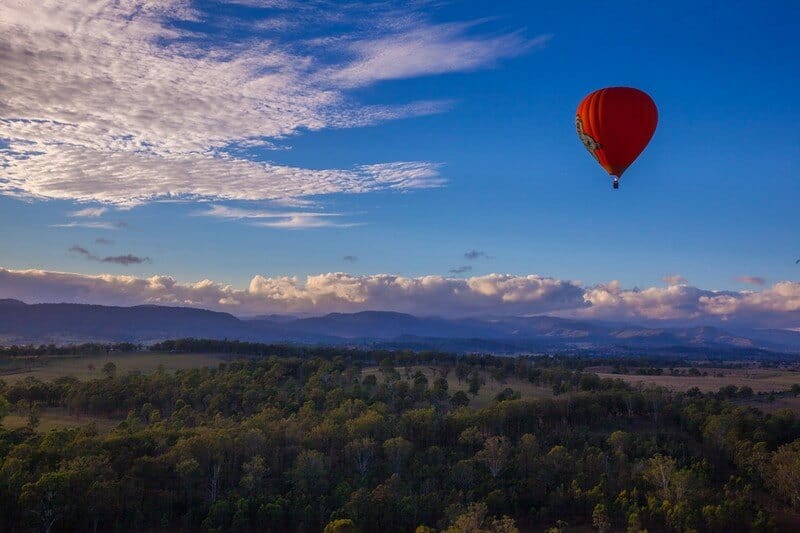 Australia by Air New Zealand hot air balloon