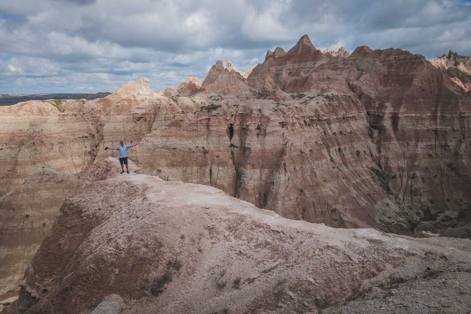 badlands national park hikes castle trail and dave