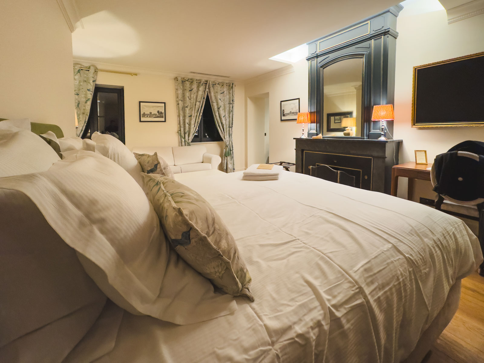 Hotel room at Villa Alexandre in Beaujolais