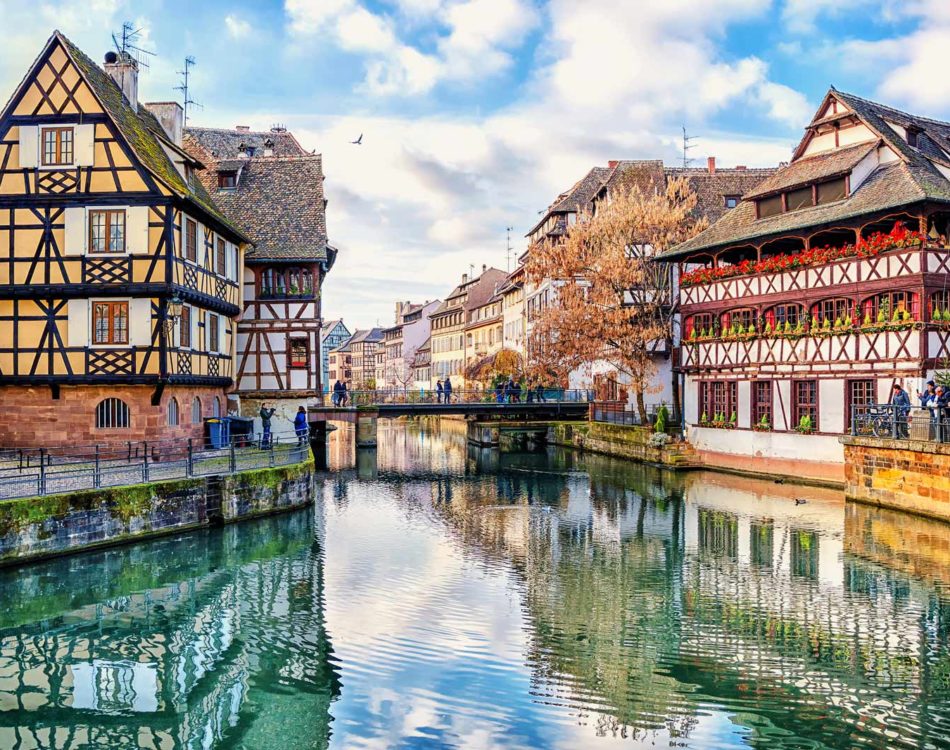 22 Beautiful Cities in France To Visit in 2022
