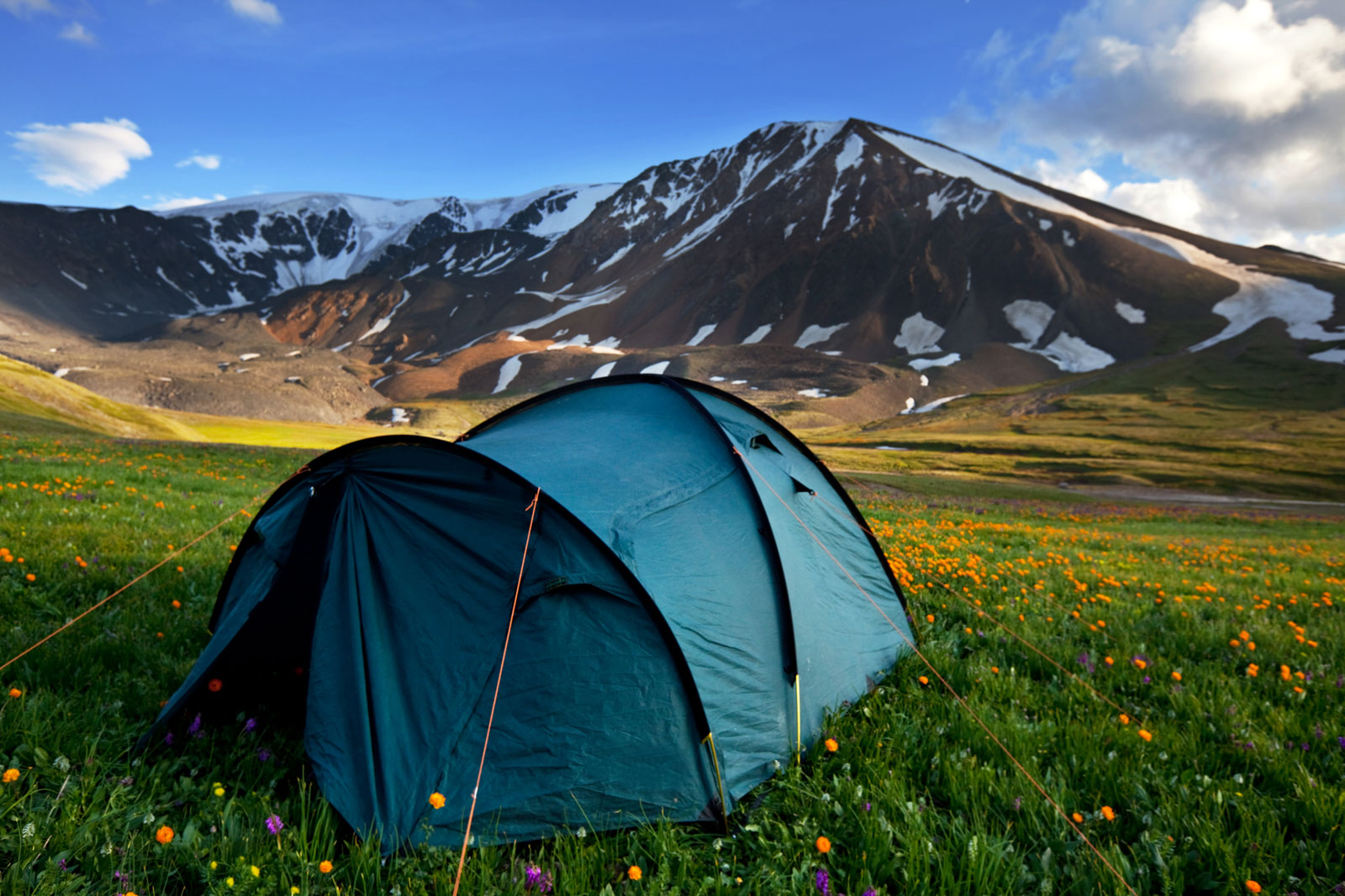 The 10 Best Tips for Tent Camping on Your Next Adventure