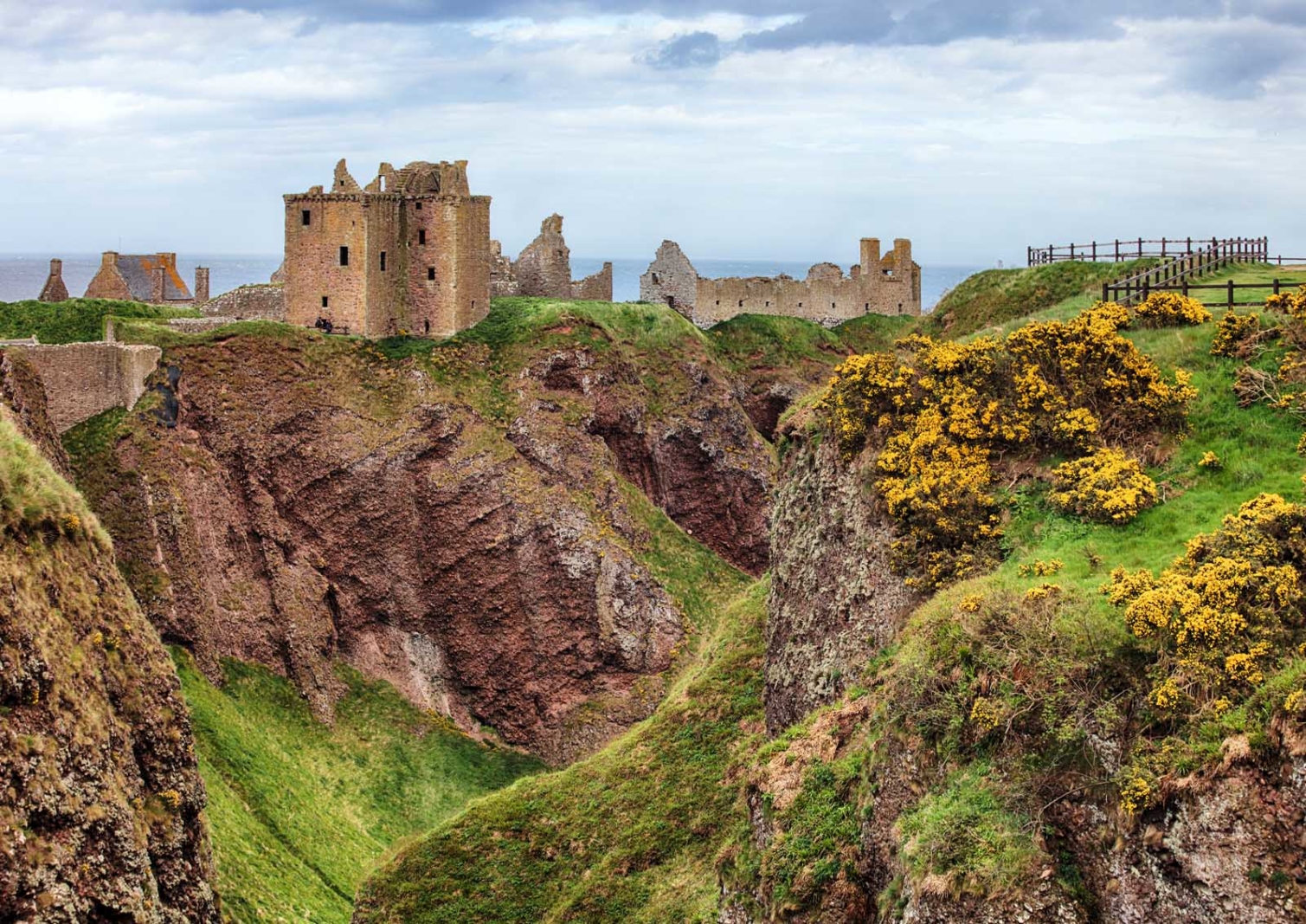 Best Castles in Scotland Dunnottar Castle