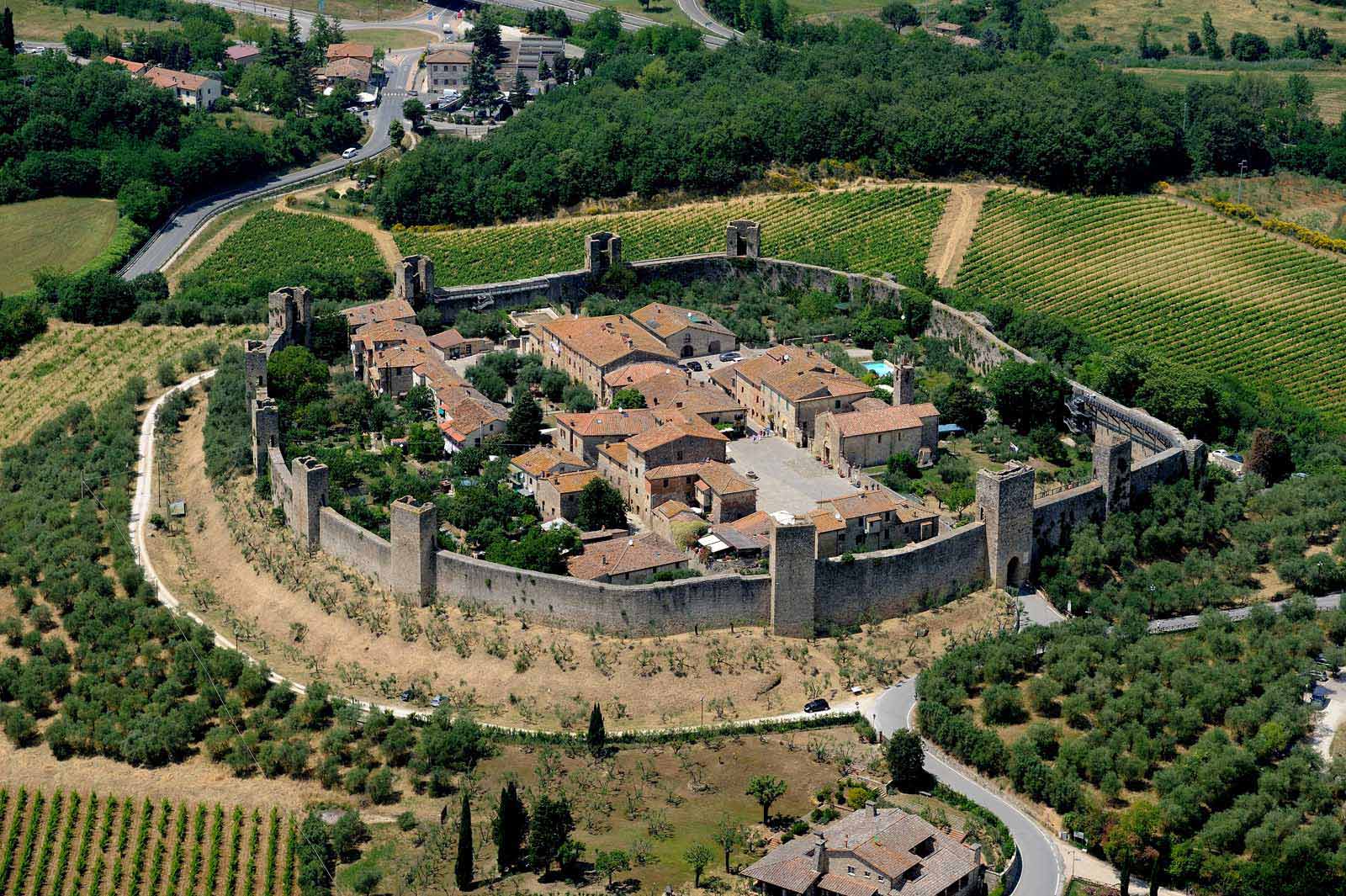 Best Day Trips from fForence Monteriggioni Ancient weaponry at the Arme Museum
