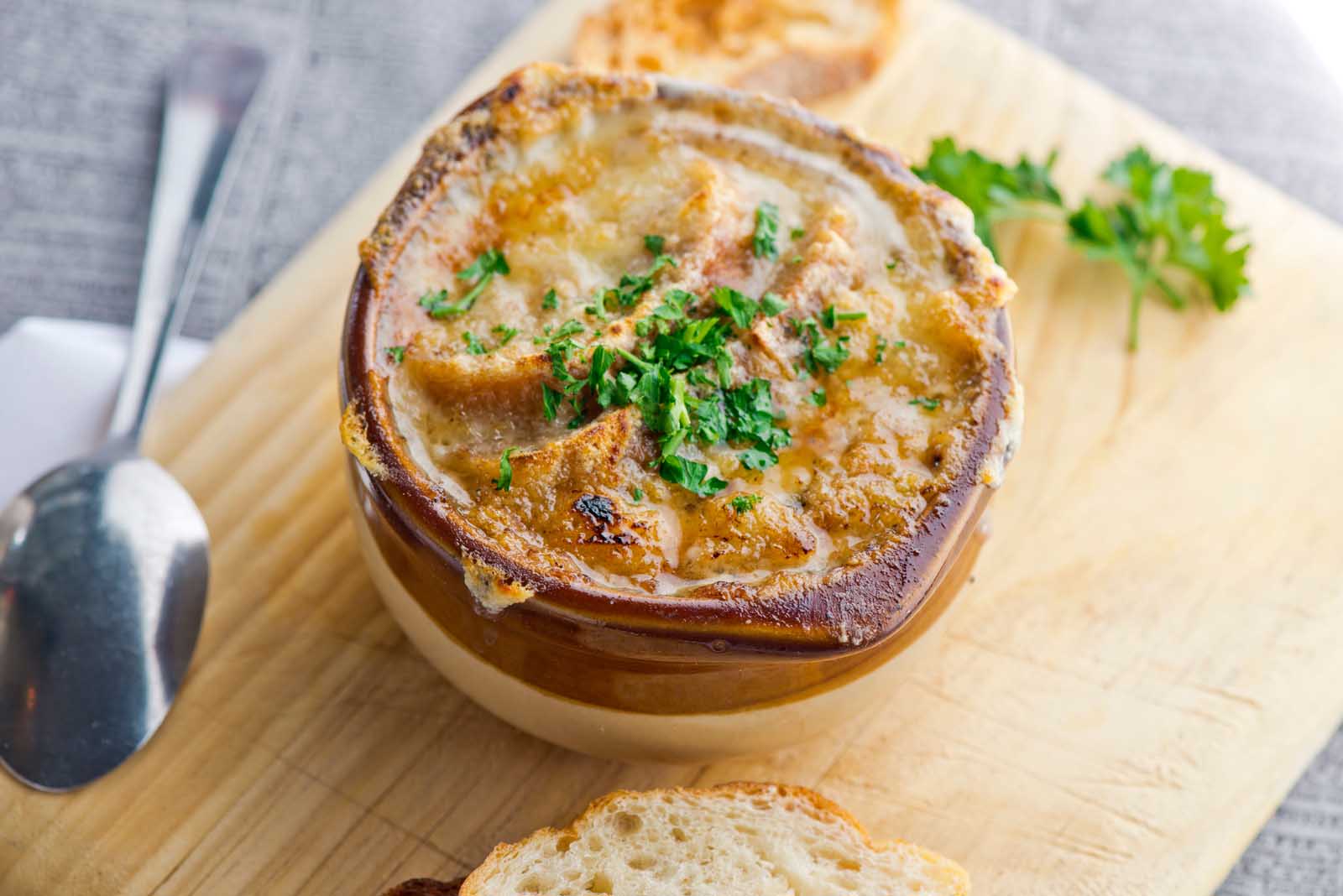 Best French Dishes French Onion soup