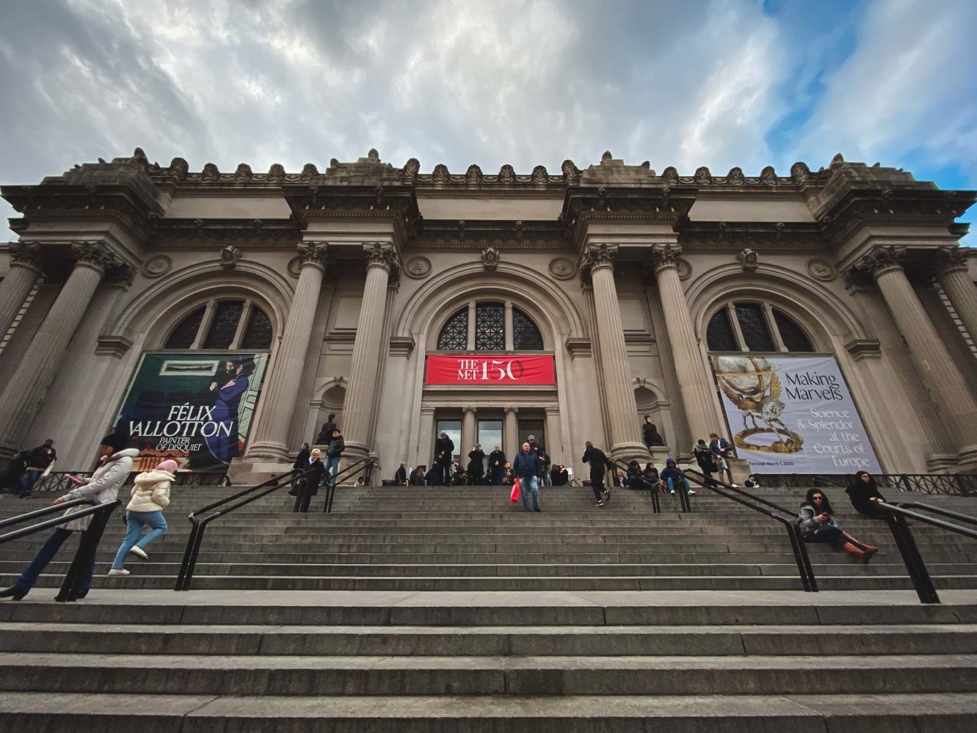 Best Museums in NYC Metropolitan Museum of Art Entrance