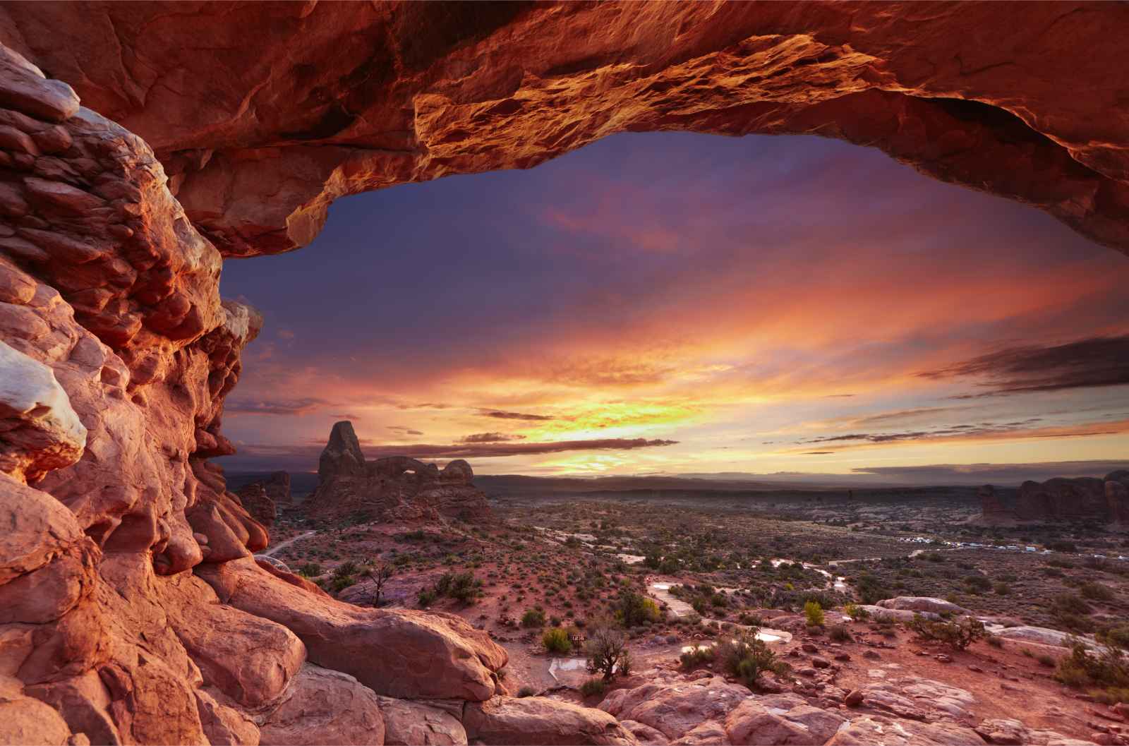 Best National Parks to Visit in March Arches Sunset