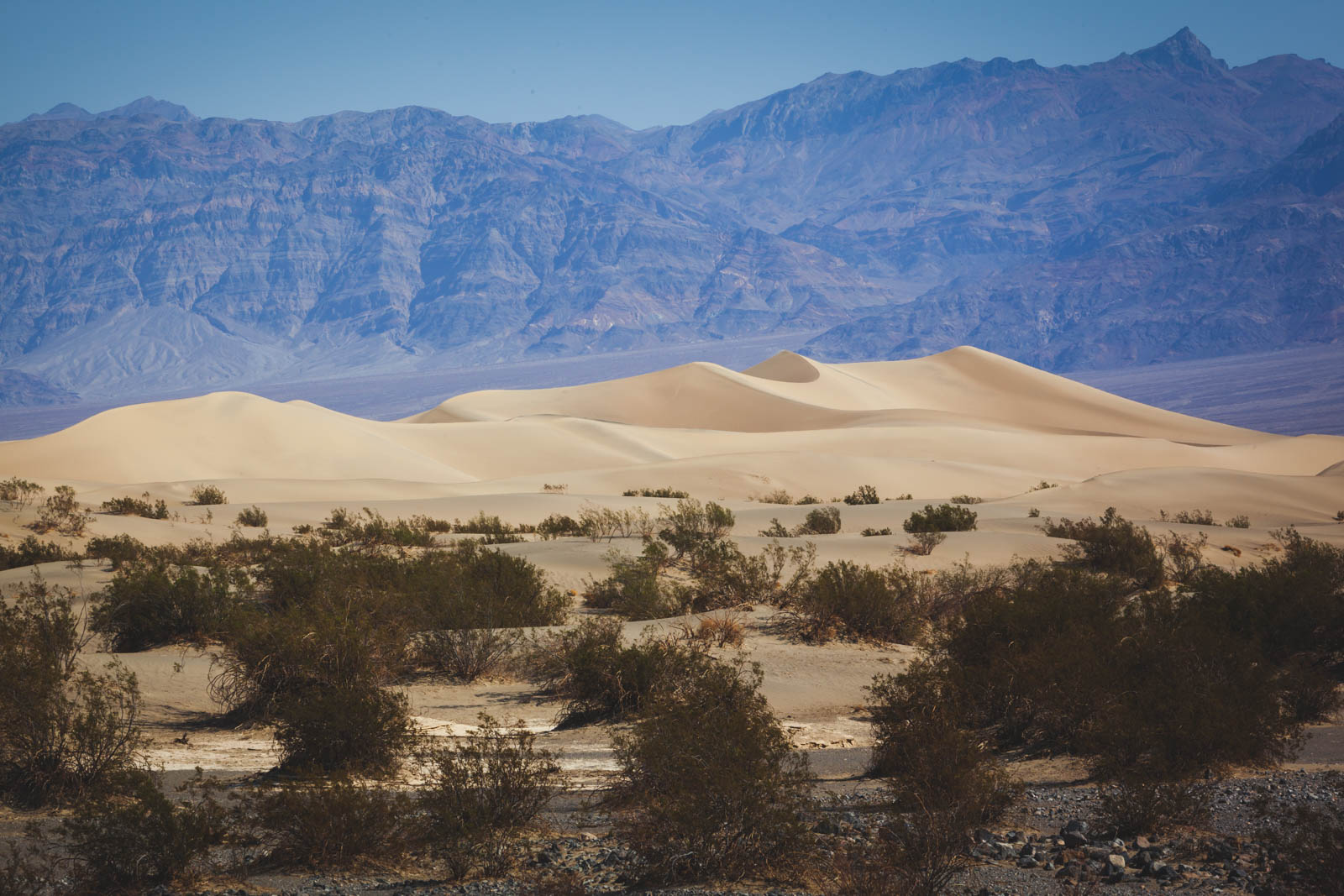 Best National Parks to Visit in MArch Death Valley National Park 