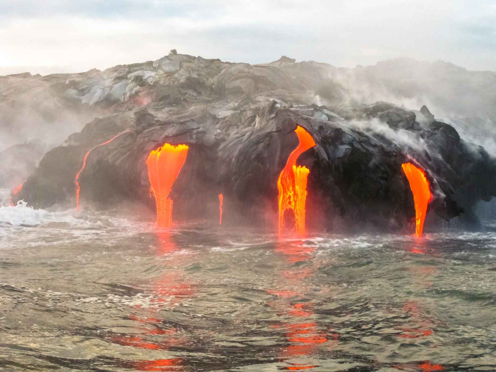 Best National Parks to Visit in March Hawaii Volcanoes