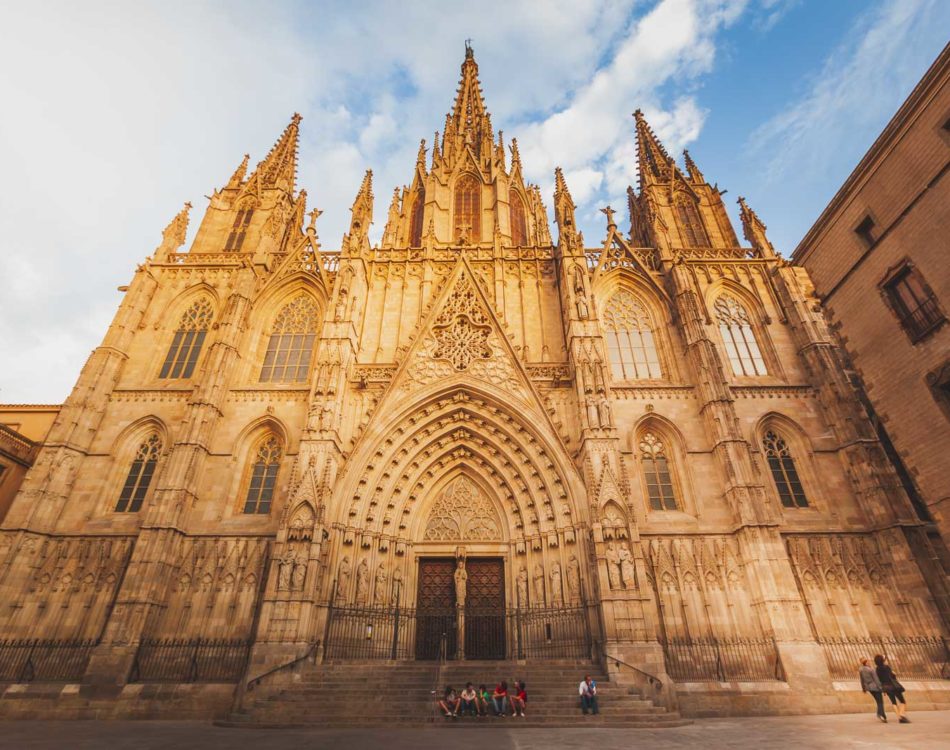 28 of the Best Places to Visit in Barcelona
