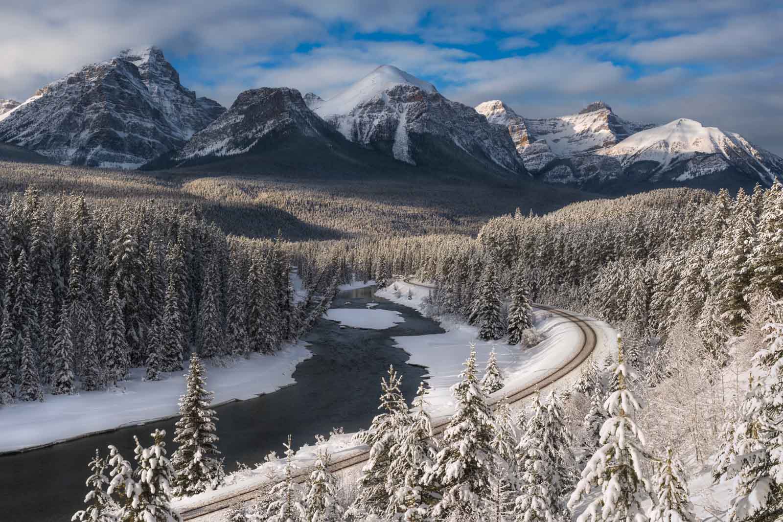 Best Things to see in Banff National Park Morants Curve