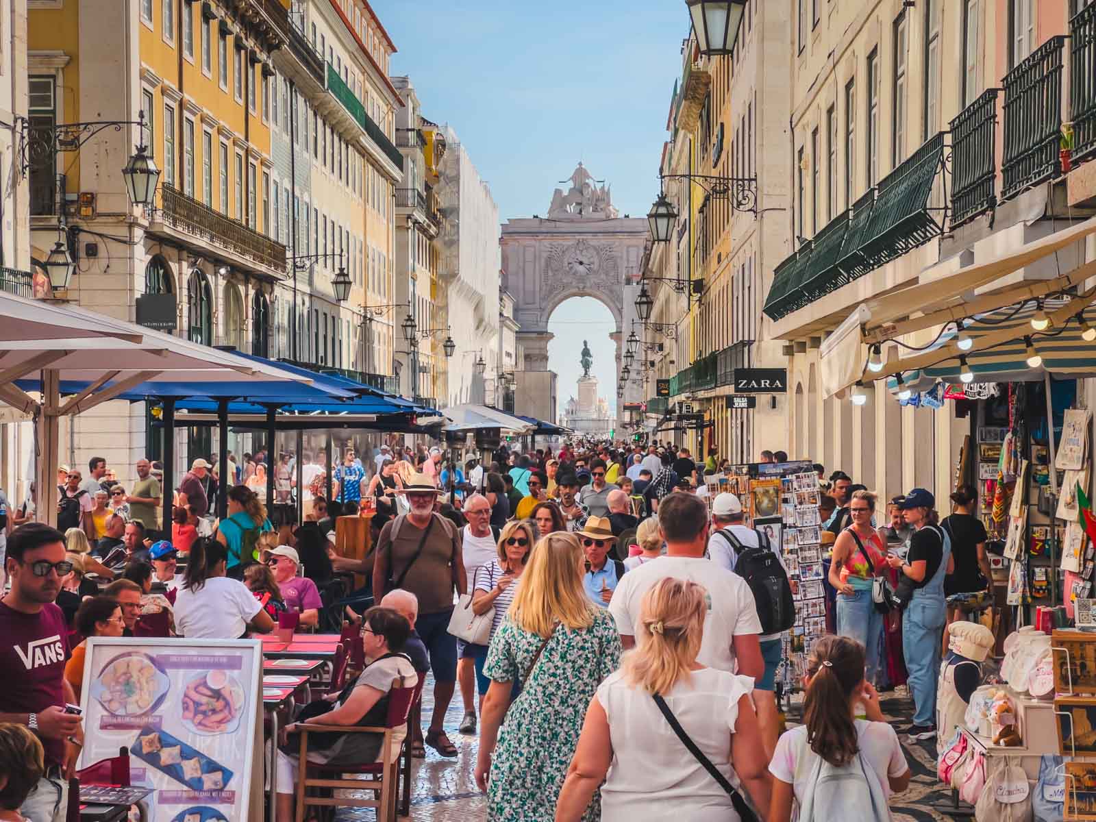 Best things to do in Lisbon Central Baixa District