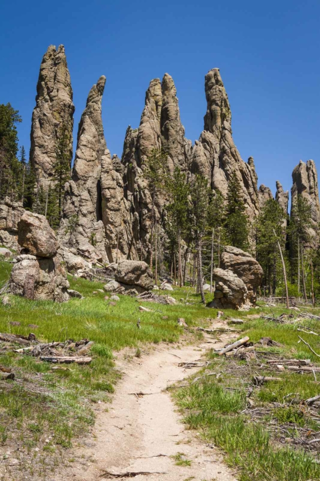 Best Things to do in Custer State Park Little Devils Tower Hiking Trail