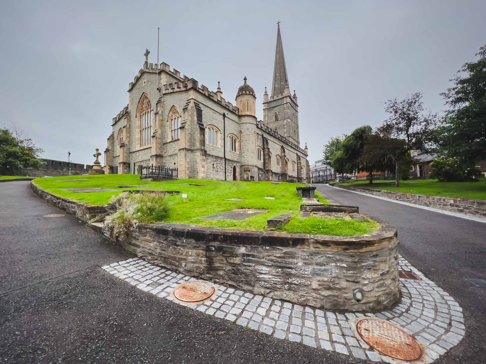 St Columbs Cathedral city center things to do in Londonderry Ireland
