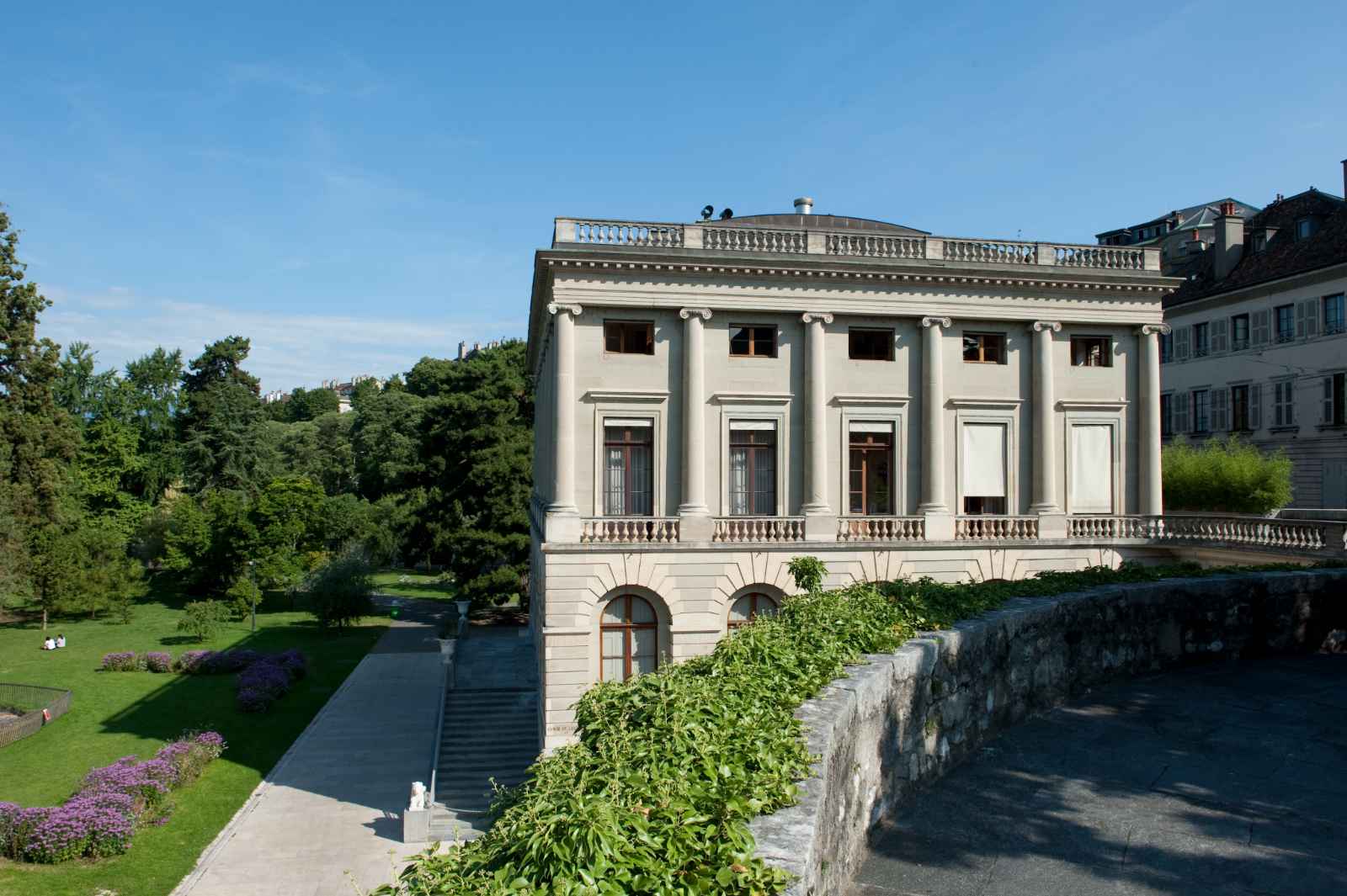 Best Things to do in Geneva Parc des Bastions Palais Eynard