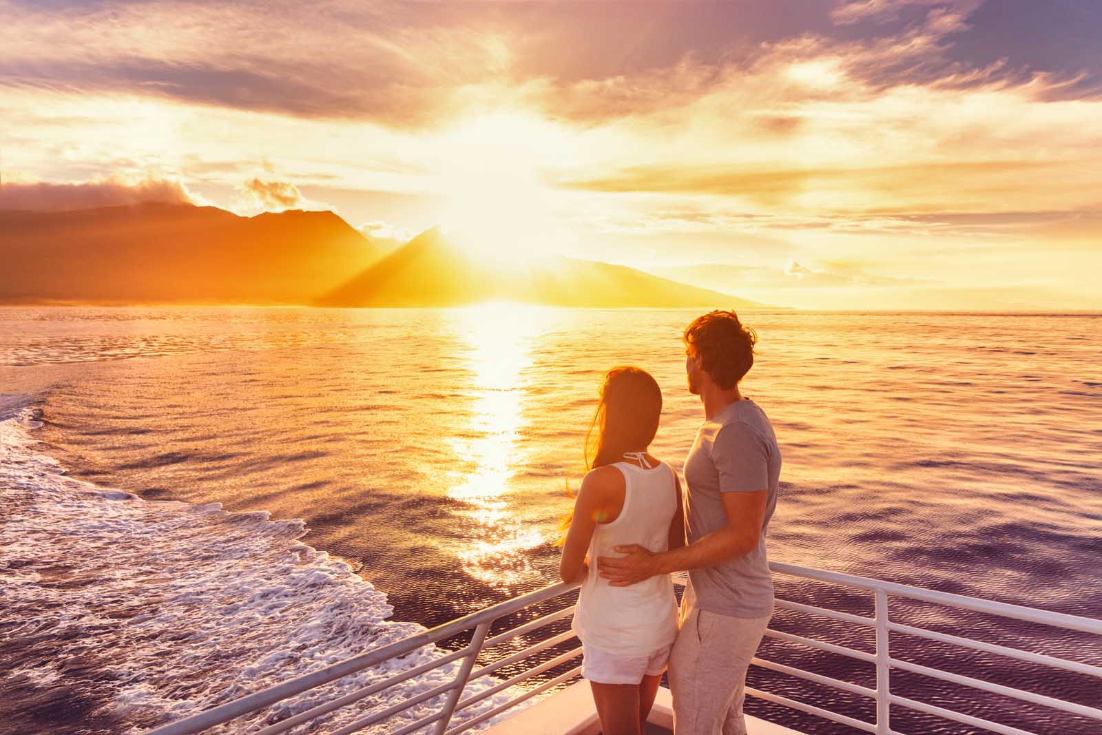 Best Things to do in Oahu Sunset Cruise