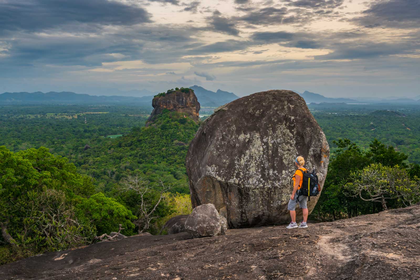 Best things to do in Sri Lanka Pidurangala Rock