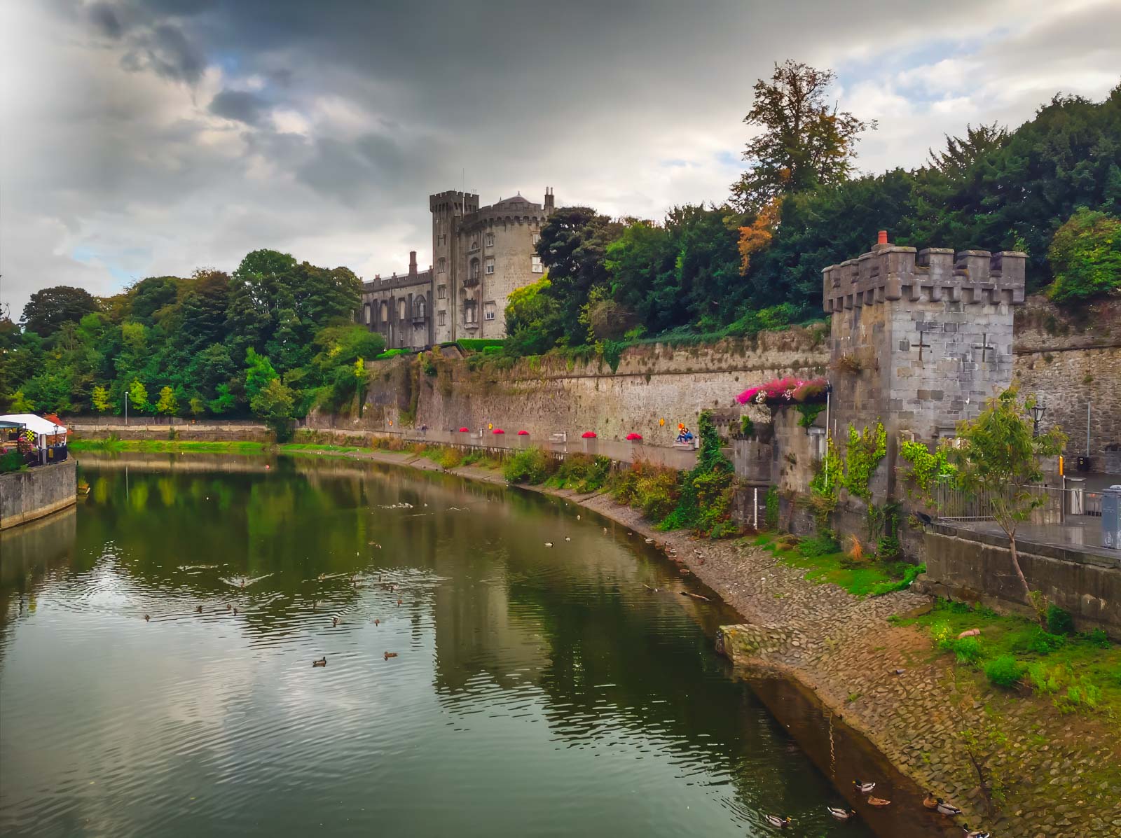 Best Cities in Ireland Kilkenny City Castle