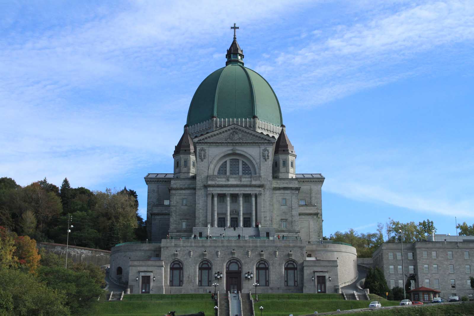 Best Places to visit in Montreal St Joseph's Oratory of Mount Royal