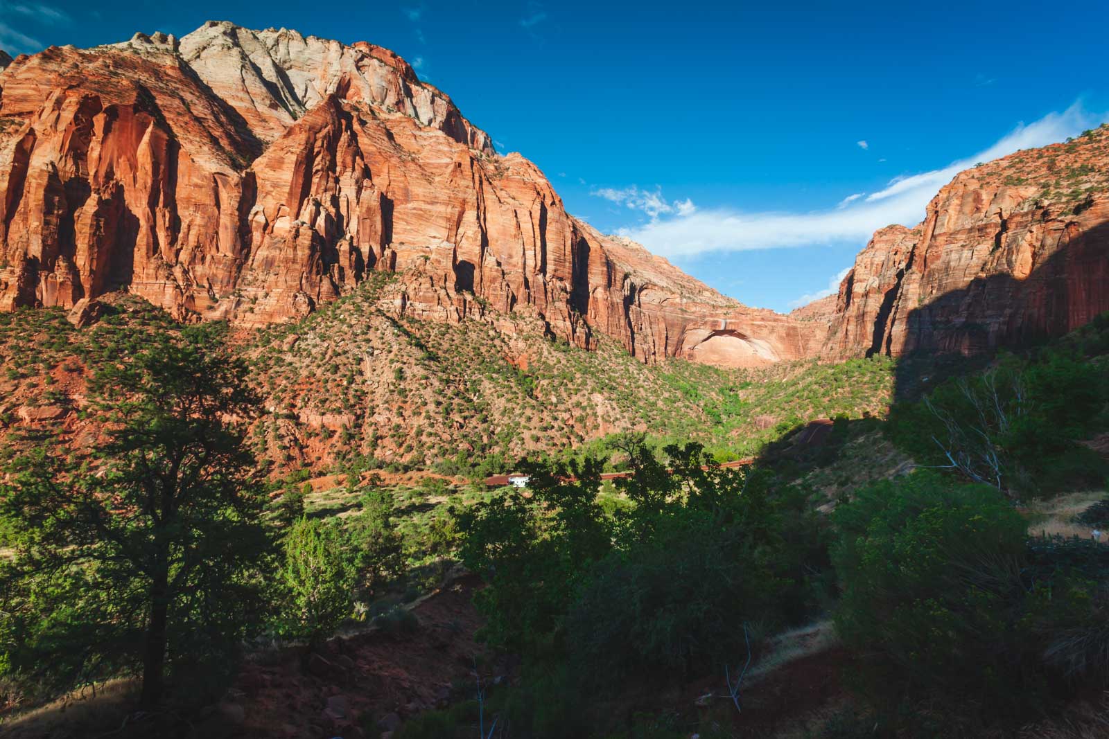 Best Places to Visit in April USA Zion NP Overlook