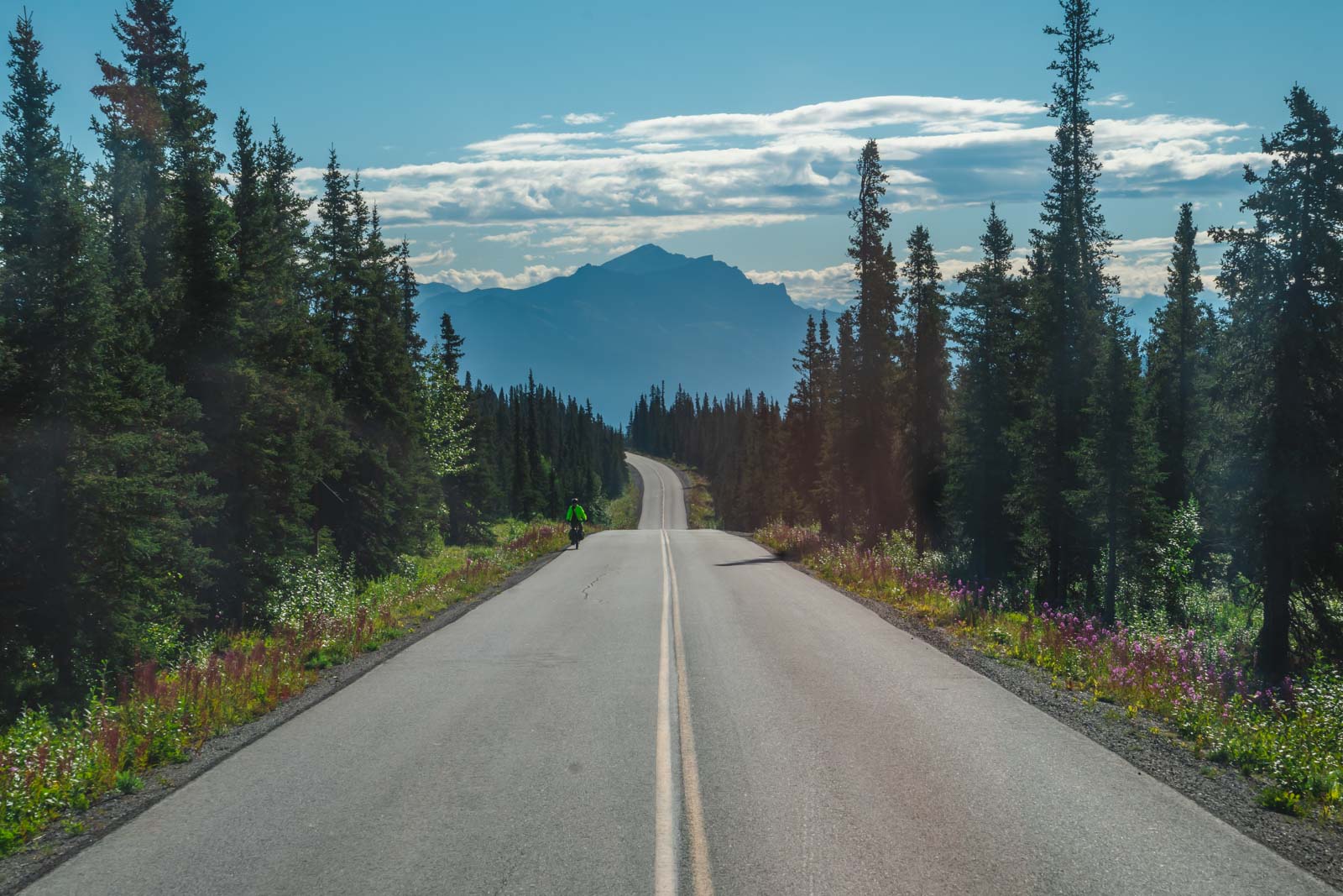Best Things to do in Alaska drive Alaska Highway