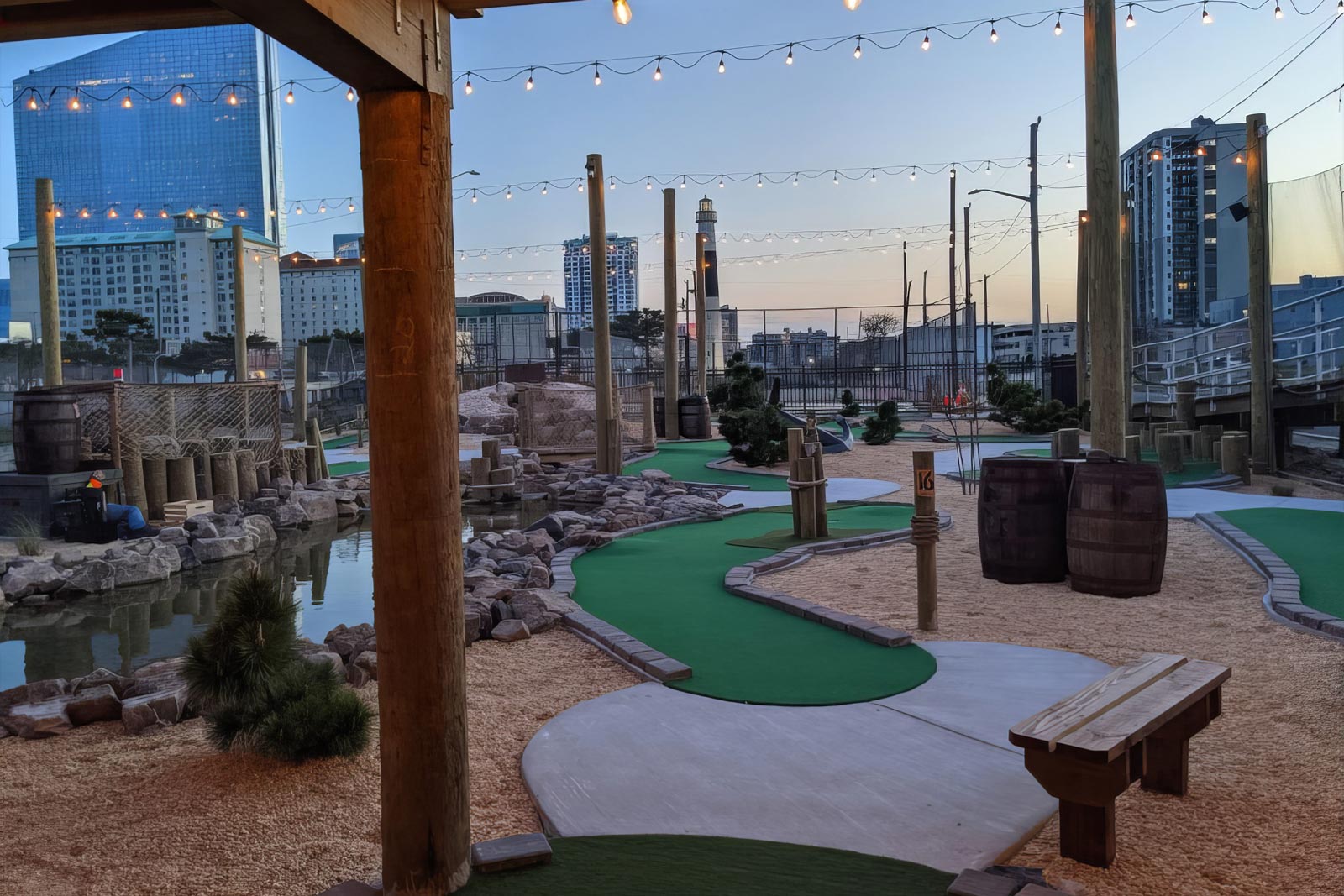 Best Things to do in Atlantic city Mini Golf
