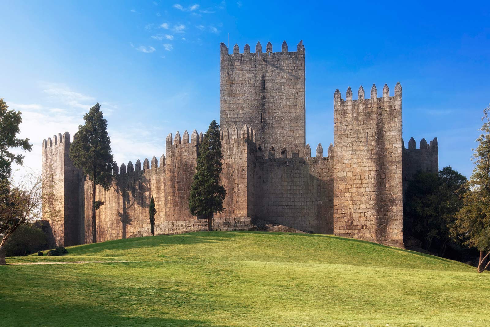Best things to do in Guimaraes Portugal Guimaraes Castle