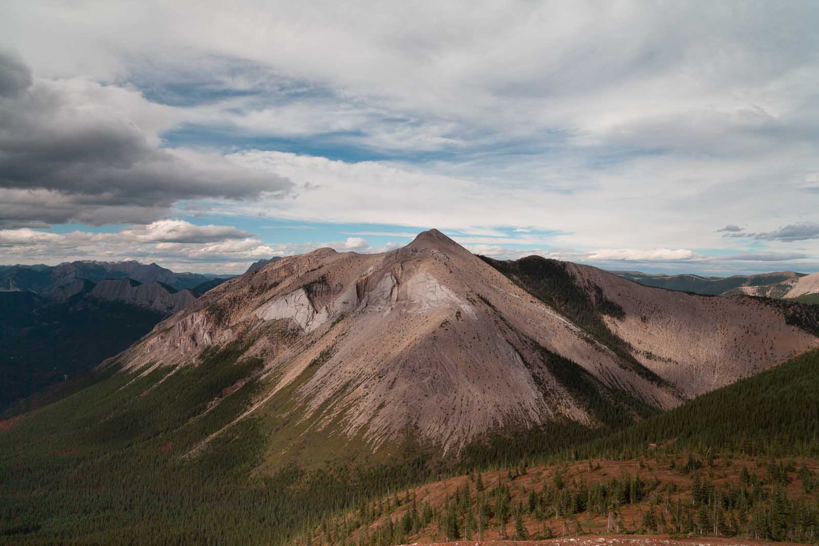 Things to see in Jasper National Park Skyline Trail