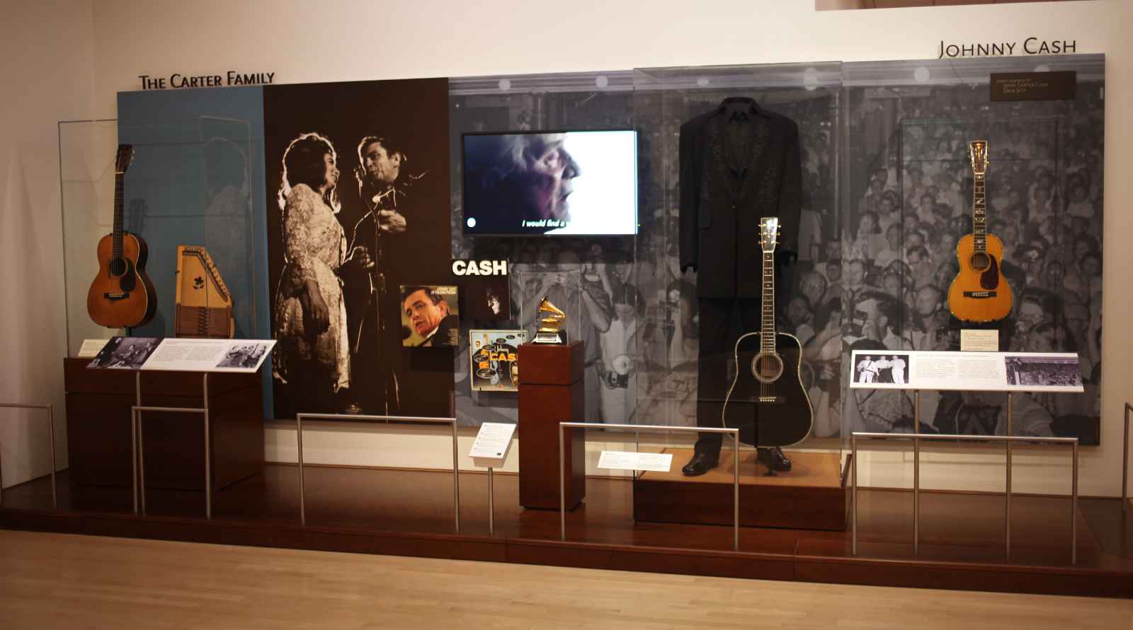 Best things to do in Phoenix Musical Instrument Museum