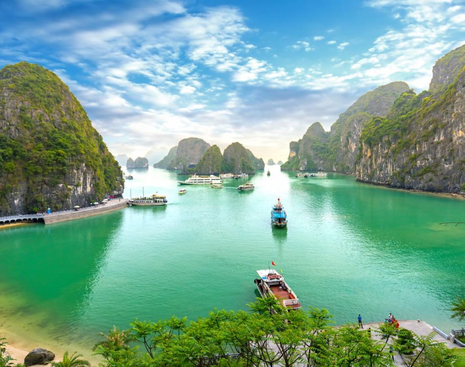 22 Best Things to Do in Vietnam In 2024