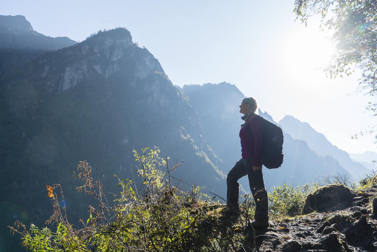 bhutan trek to laya trail