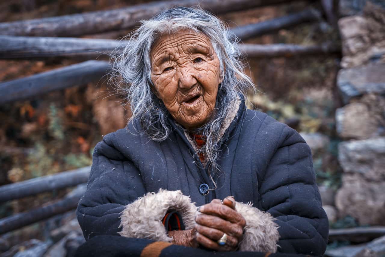 local on trail during bhutan trek