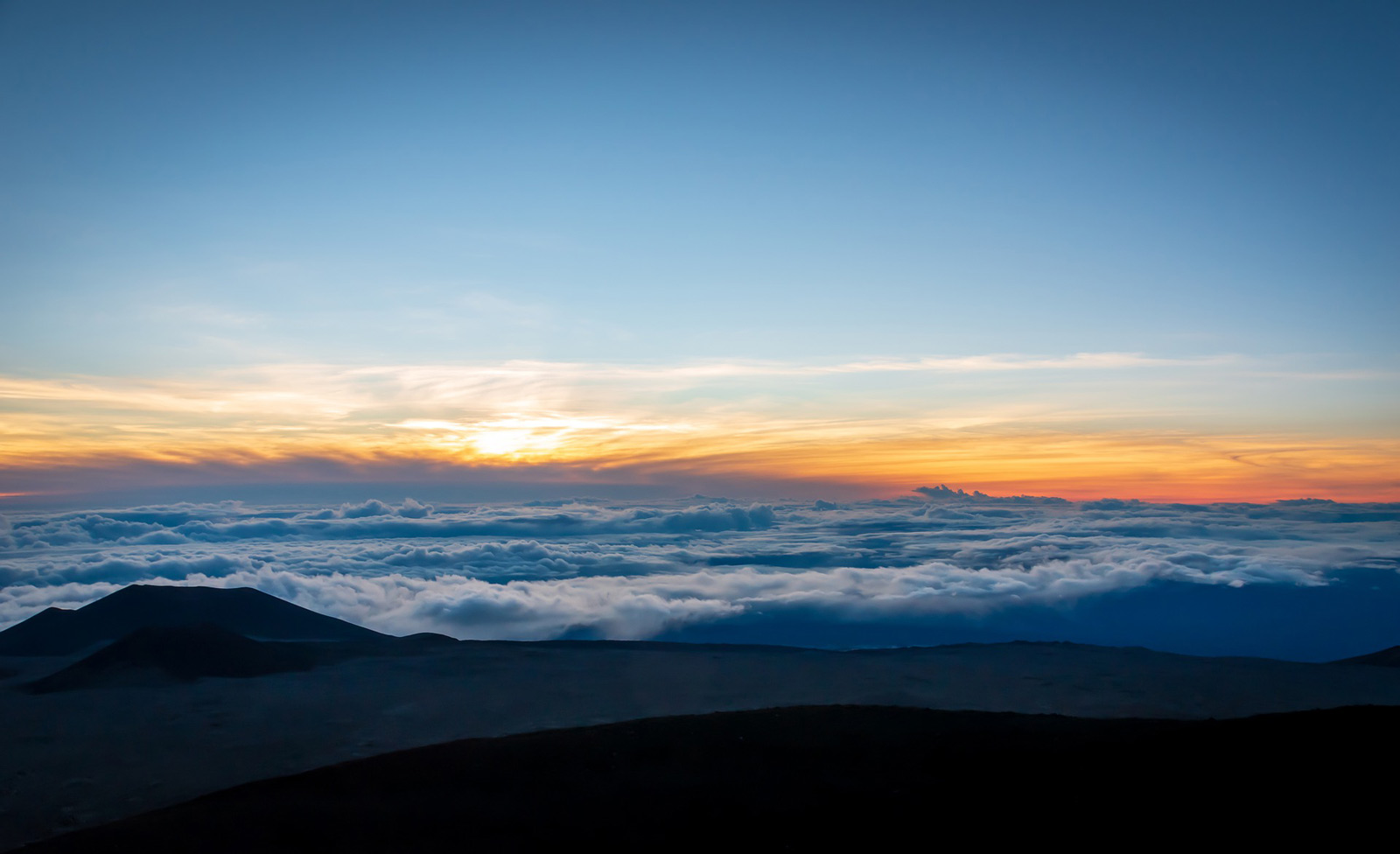 Mauna Kea Summit Big-Island Hawaii