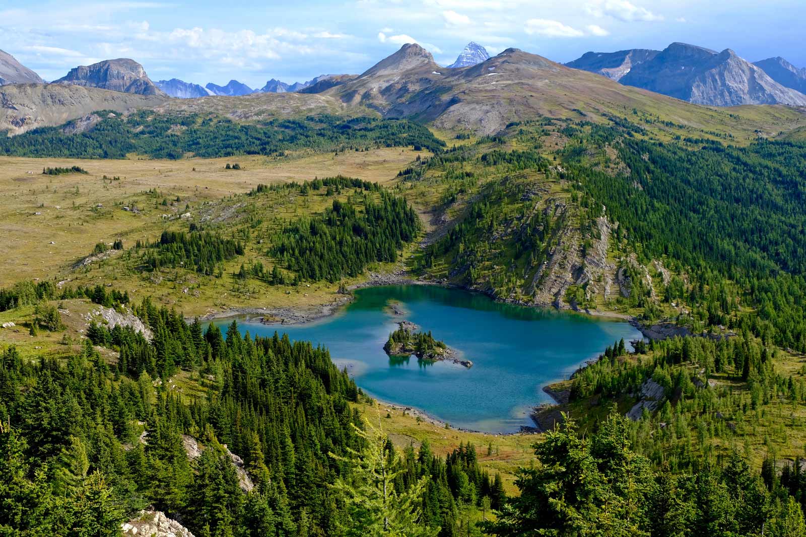 Best Hikes in Banff National Park Sunshine Meadows on Bourgeau Lake