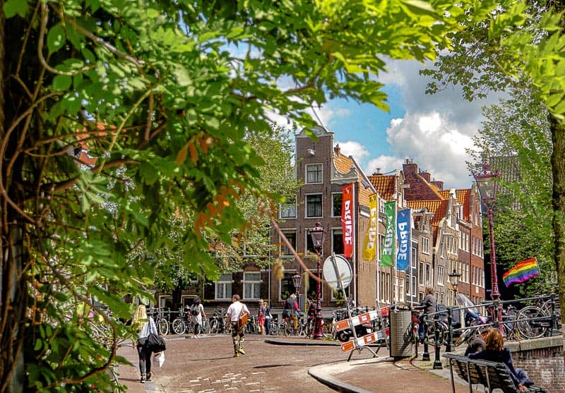 Amsterdam where to stay - best amsterdam neighborhoods Jordaan