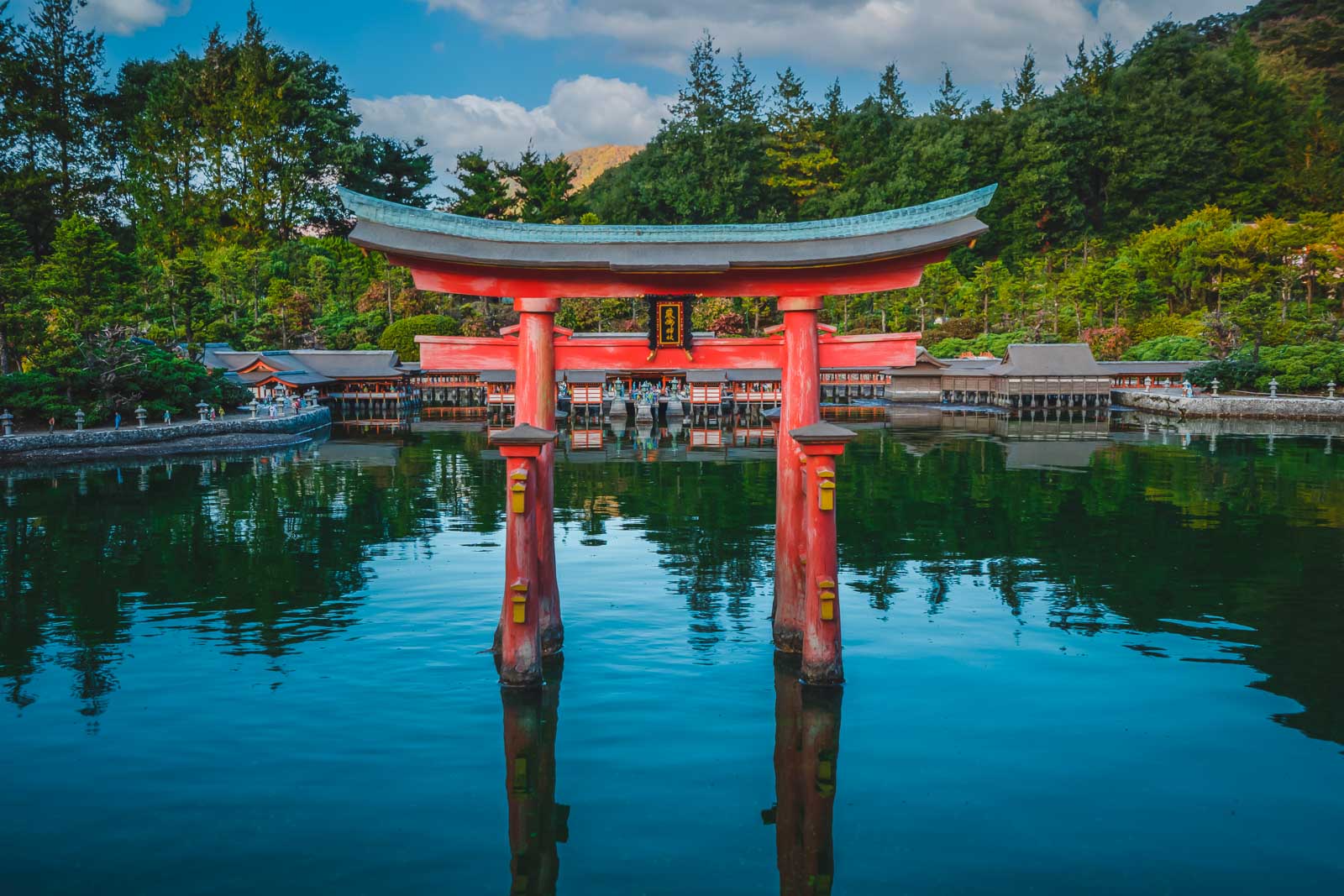 beautiful historical spots in japan