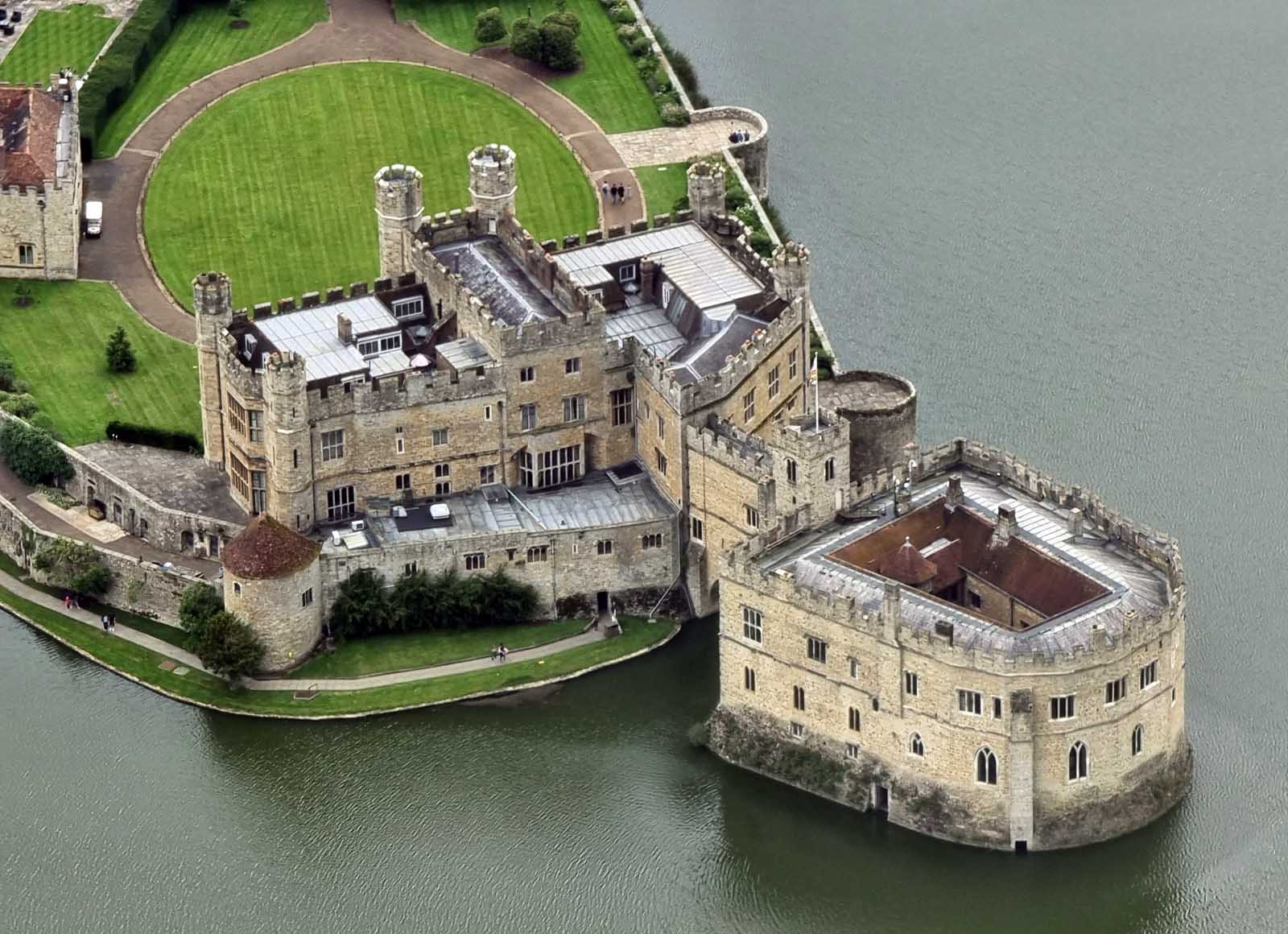 day trips from london leeds castle