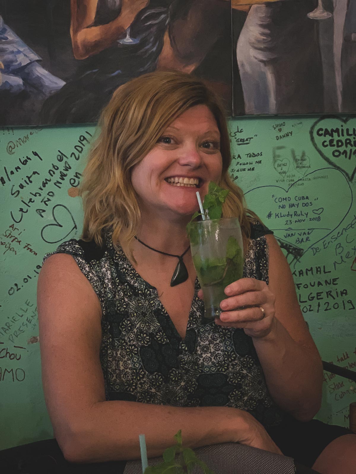 cuban facts - mojito cocktail