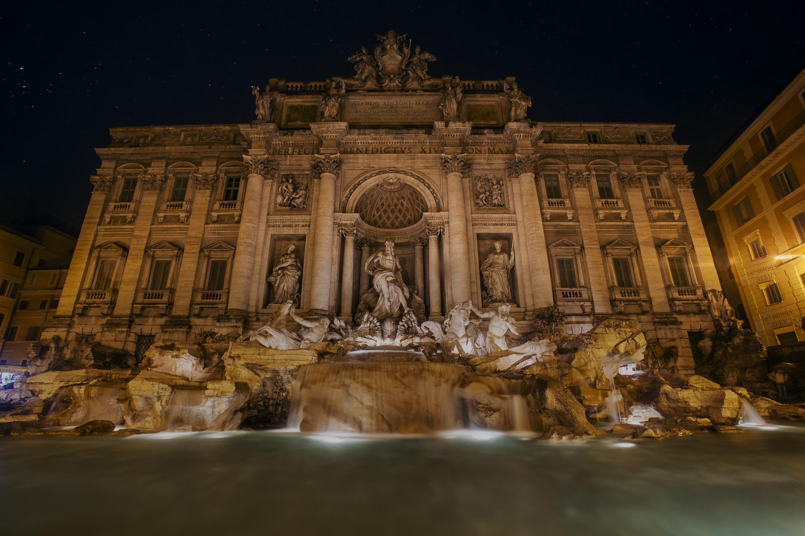facts about italy trevi fountain in Italy