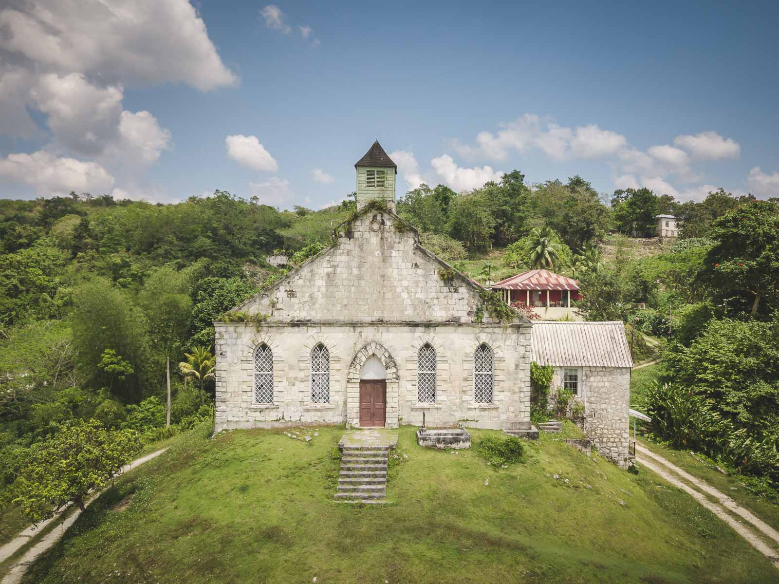 facts about jamaica has a lot of churches