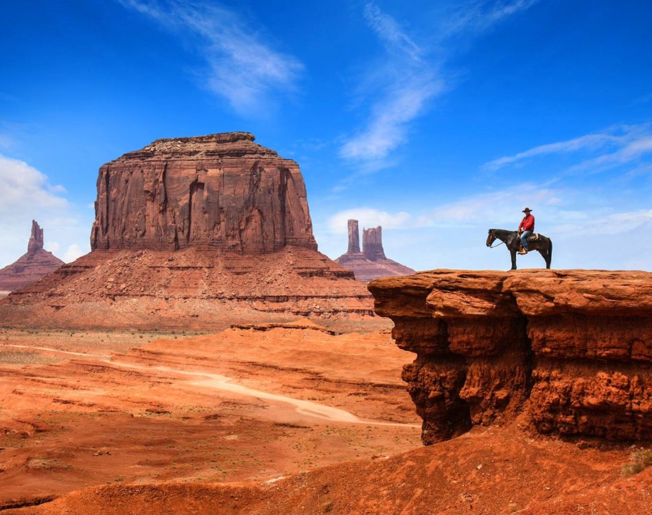 How To Visit Monument Valley in 2024: Your Ultimate Guide